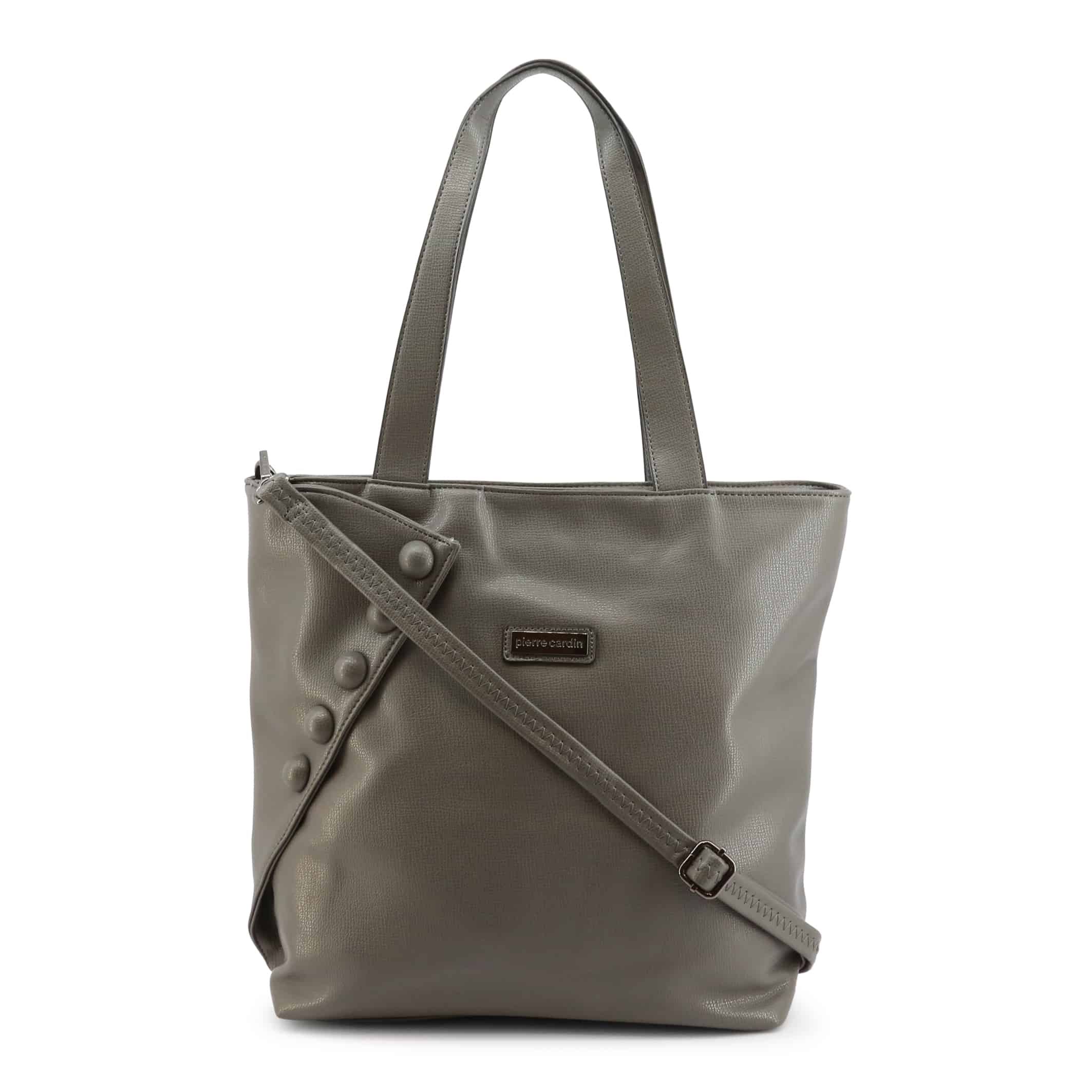 05c4c7b0-26ae-11ec-89a6-4d5b79858d4f Pierre Cardin
