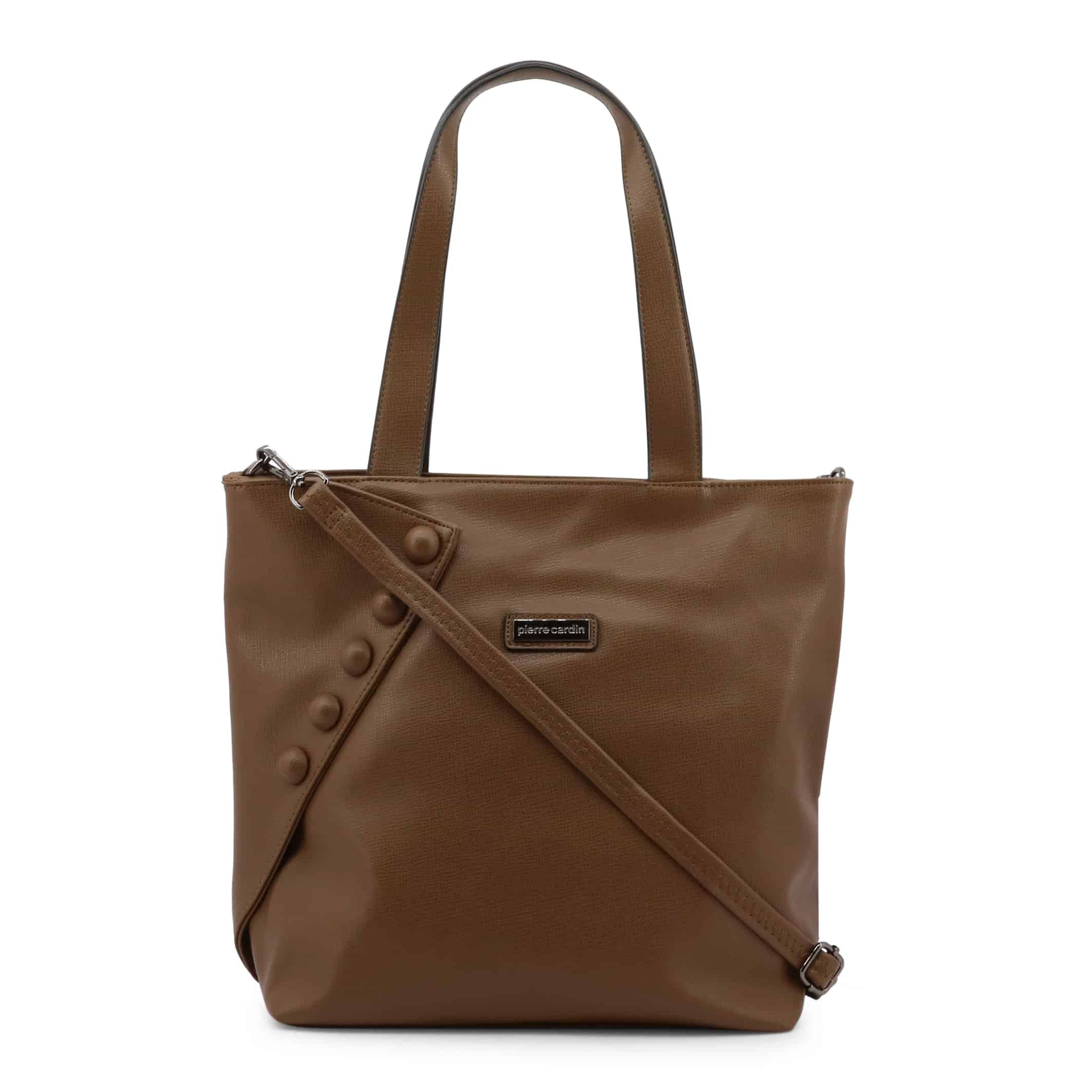 d9ce2d70-26a5-11ec-89a6-4d5b79858d4f Pierre Cardin