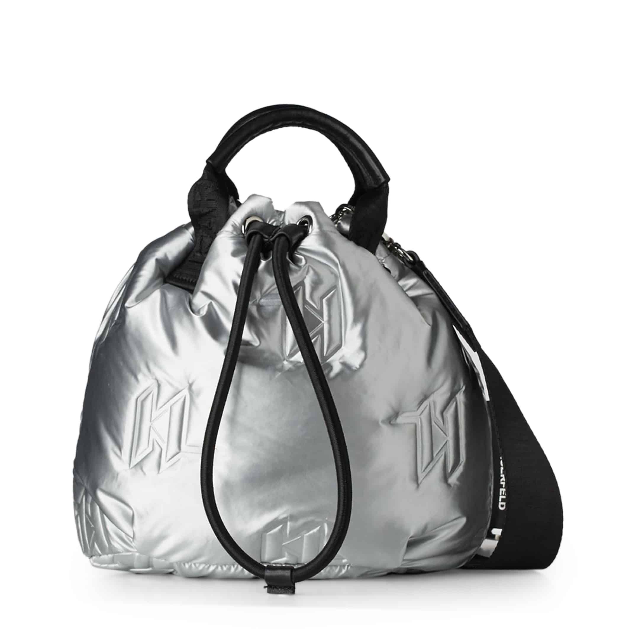 f35c7bc0-3654-11ec-9210-0da408a404ad Karl Lagerfeld