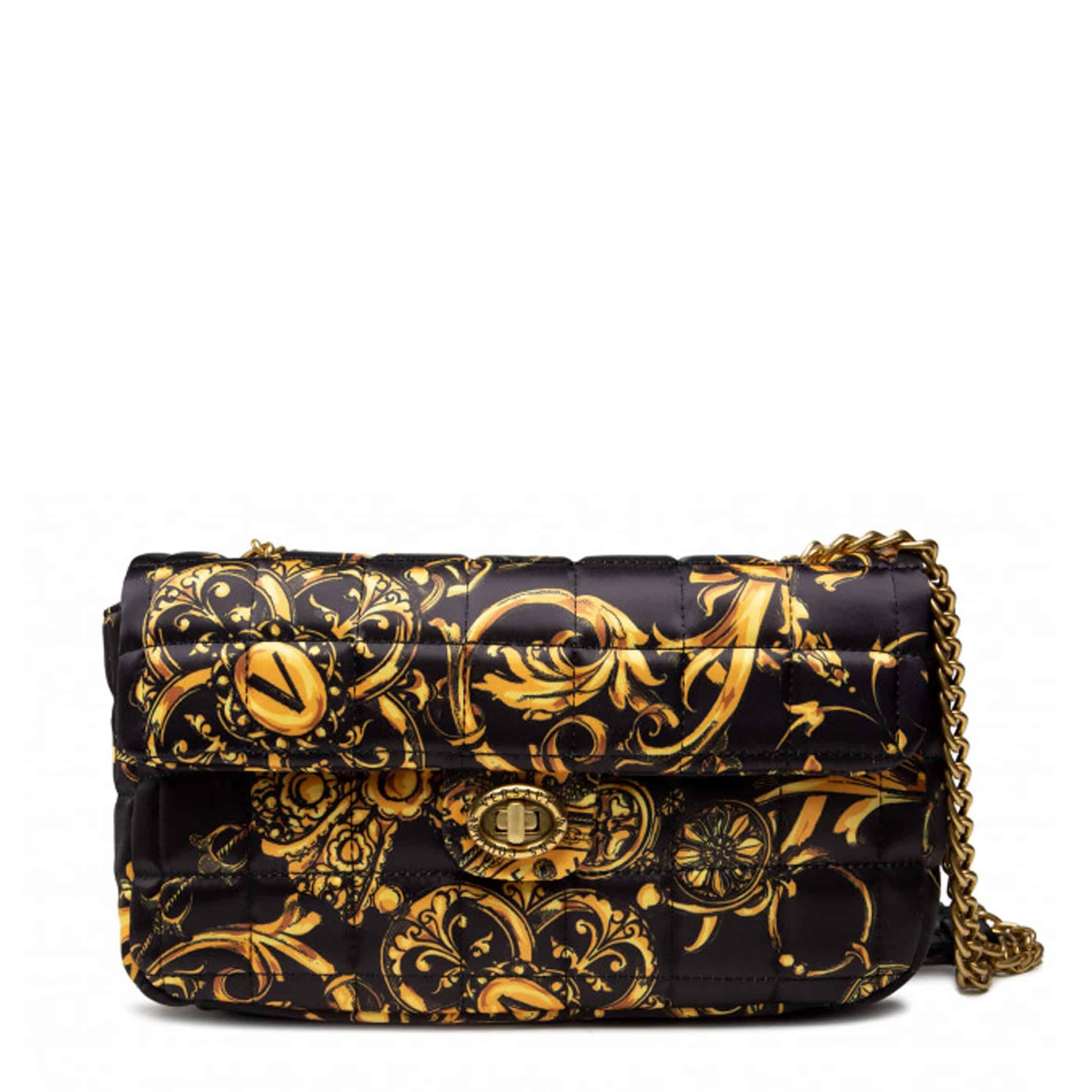 0f78ce40-4bb2-11ec-a3f6-191f7dfa5530 Versace Jeans
